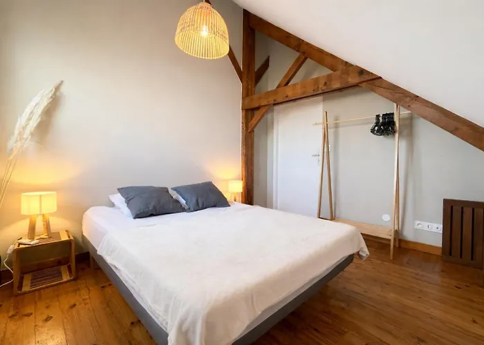Apartment La Poste Ares